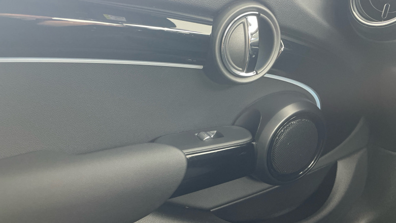 MINI Cooper 1.5 C Exclusive 5dr Auto Petrol Hatchback